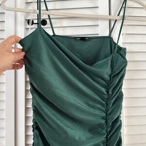 🐢 Emerald Green Dress with Slit